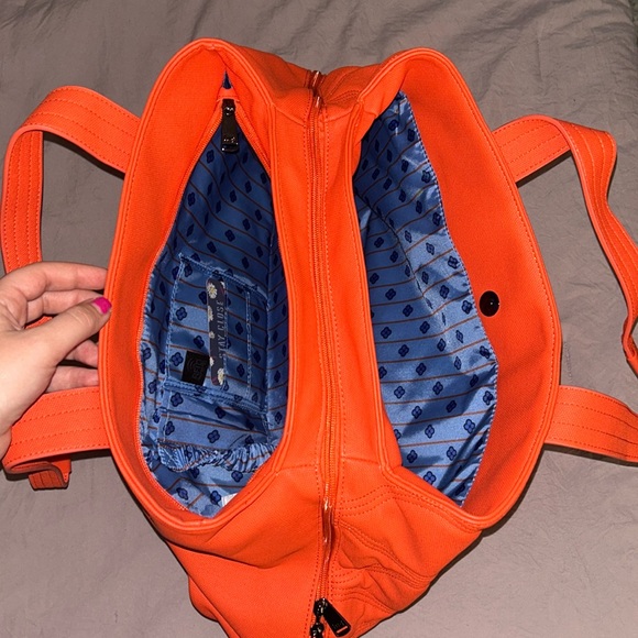 BRAND NEW Tempo Matte Luxe VL Tote Bag - Picture 3 of 6